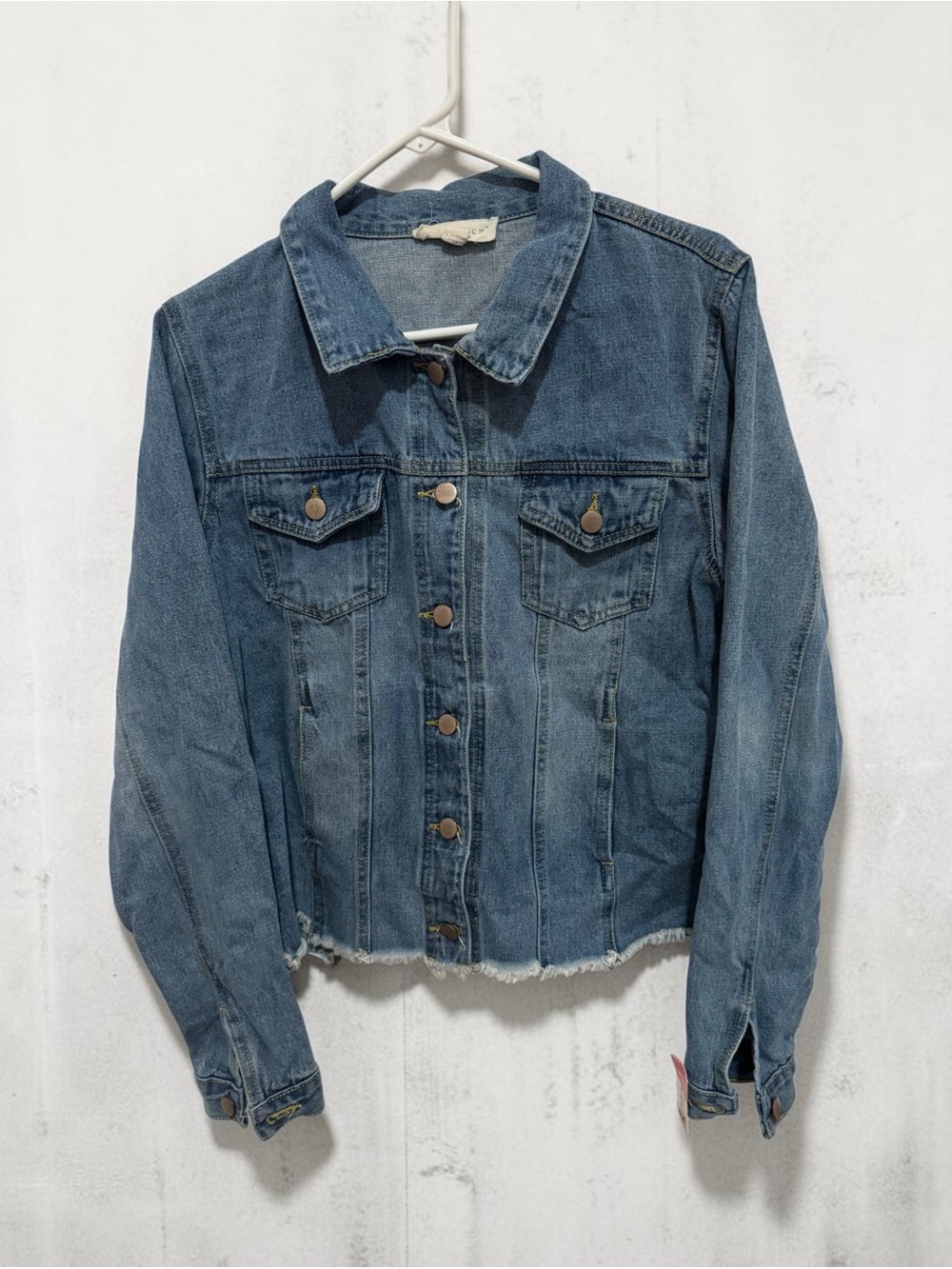 Love Stitch Women M Denim Jacket Raw Frayed Hem 100% Cotton